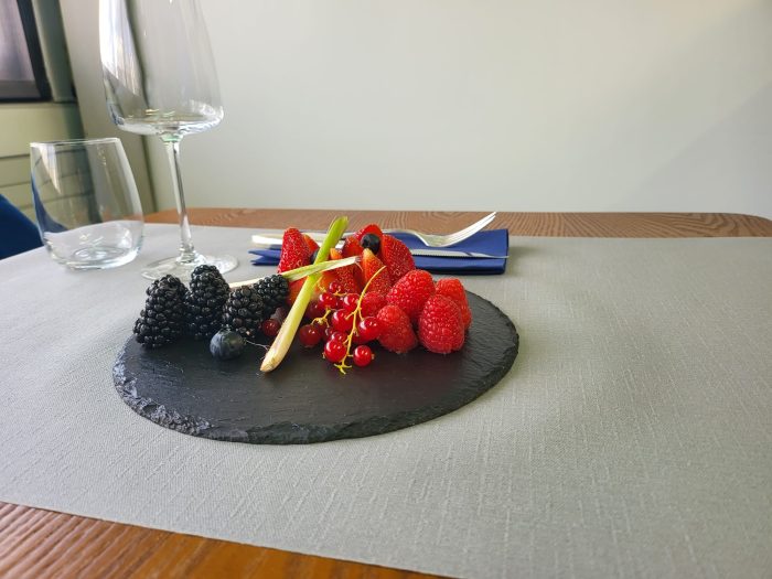 RED FRUITS - Image 3