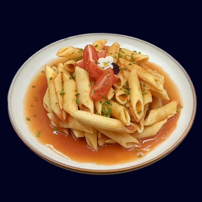 Penne tomato basil